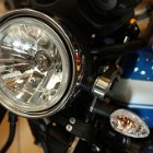 XJR1300 LIGHTING